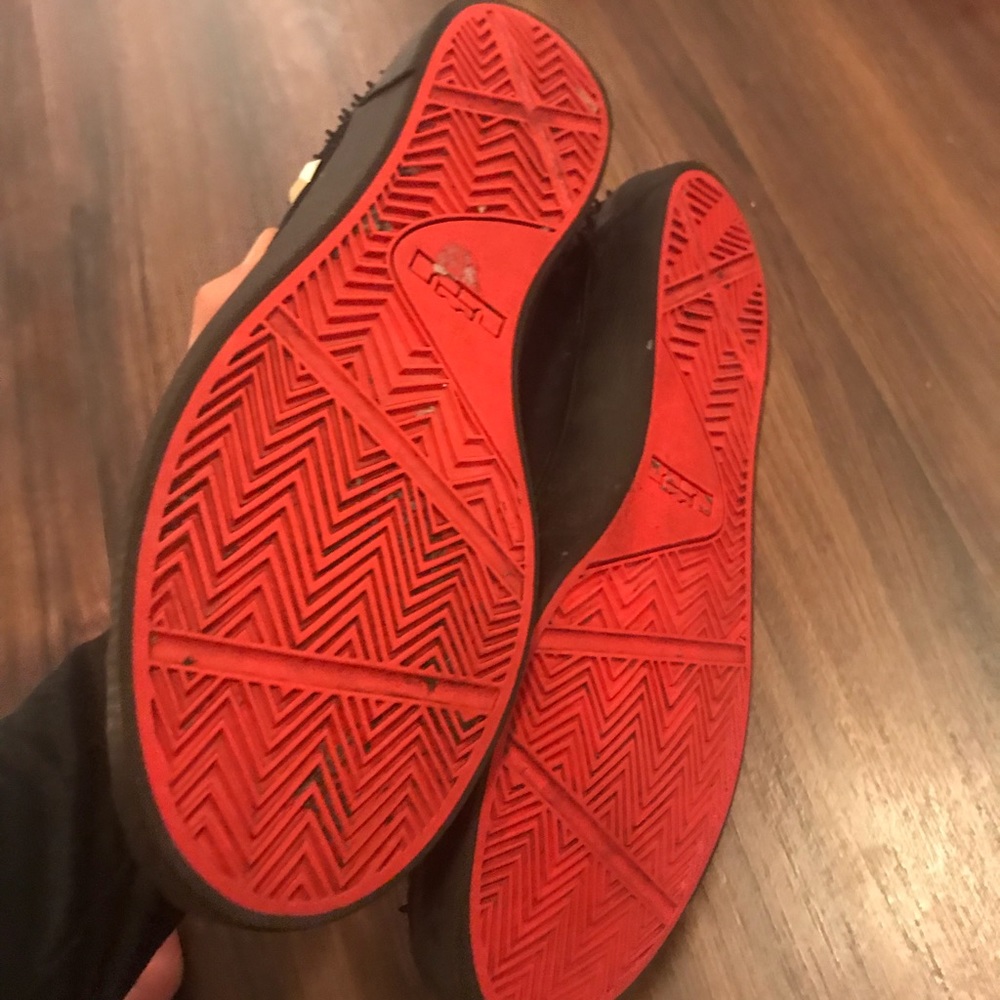 Really good shoes it’s ver comfortable to wear it